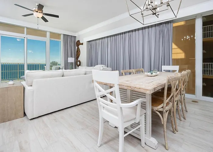Phoenix Gulf Towers 1605 Apartment
