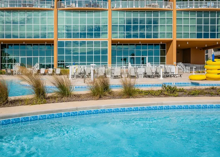 Phoenix Gulf Towers 1605 Apartment