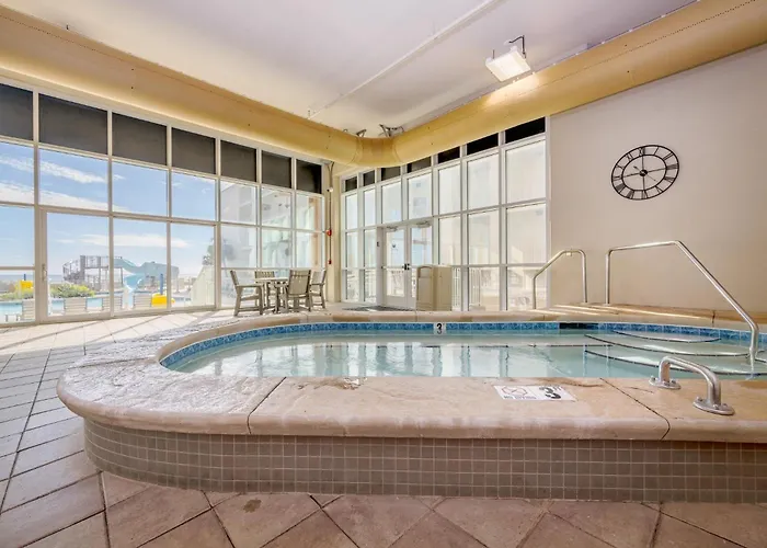 Apartment Phoenix Gulf Towers 1605 *